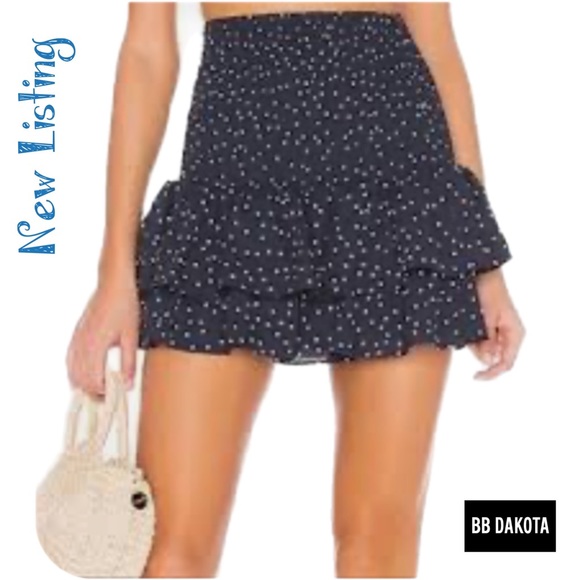 BB Dakota Dresses & Skirts - BB Dakota Skirt XS Y2K Navy & White POLKA DOTS Ruffled Sheered Mini